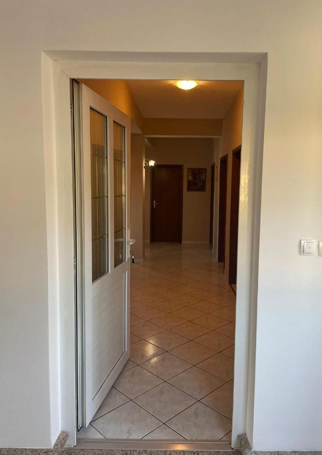 Sun Side Apartamento Kaštela Exterior foto